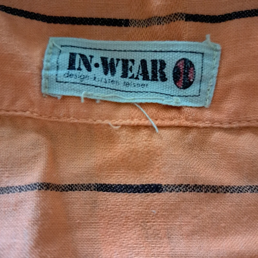 Orange Vintage Striped Button-Up Crop Top - Picture 3 of 5
